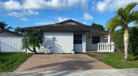 19628 SW 122nd Place Miami FL 33177