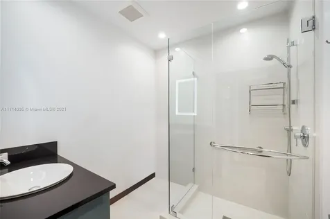 48 Isla Bahia Drive Fort Lauderdale FL 33316