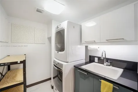 48 Isla Bahia Drive Fort Lauderdale FL 33316