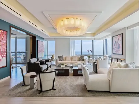 1425 Brickell Avenue Miami FL 33131