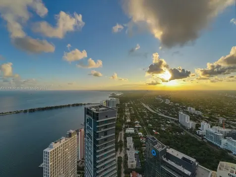 1425 Brickell Avenue Miami FL 33131