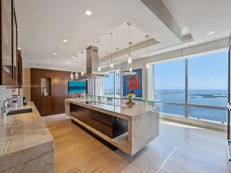 1425 Brickell Avenue Miami FL 33131