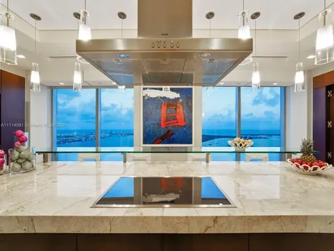1425 Brickell Avenue Miami FL 33131