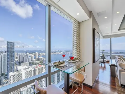 1425 Brickell Avenue Miami FL 33131