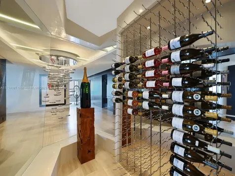 1425 Brickell Avenue Miami FL 33131