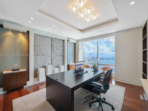 1425 Brickell Avenue Miami FL 33131