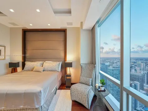 1425 Brickell Avenue Miami FL 33131