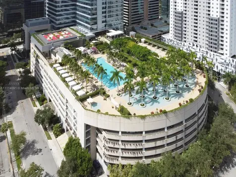 1425 Brickell Avenue Miami FL 33131