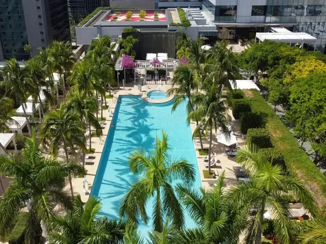 1425 Brickell Avenue Miami FL 33131