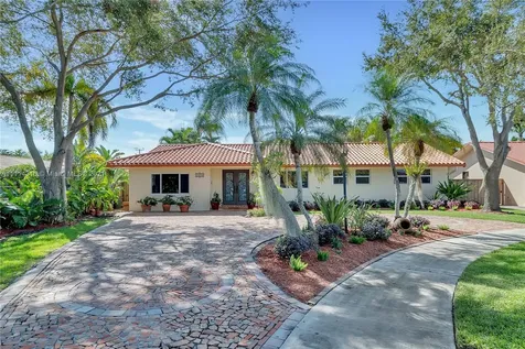 13921 SW 38th Terrace Miami FL 33175