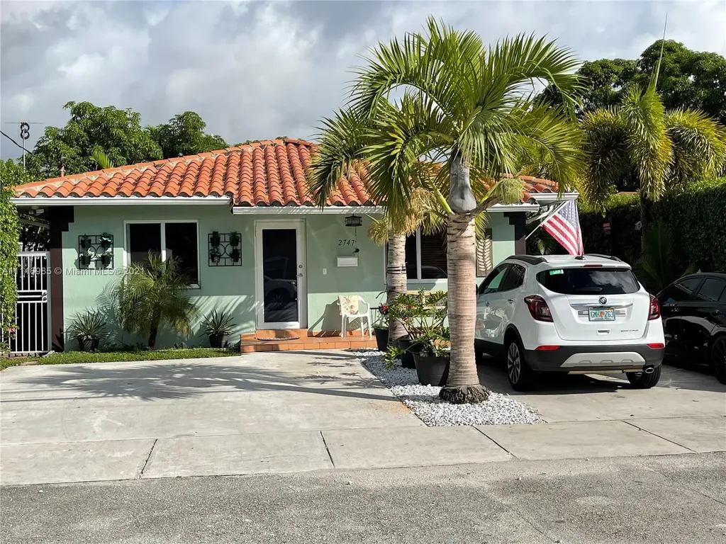 2745 SW 17th Street Miami FL 33145