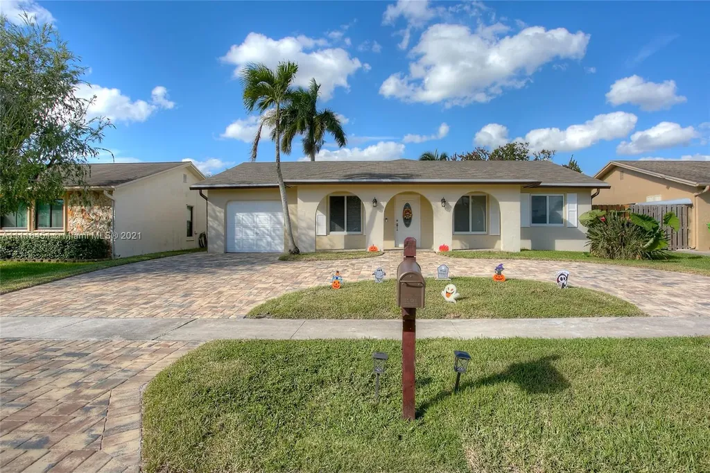 10757 NW 23rd Court Sunrise FL 33322