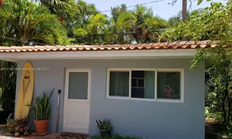 530 NE 52nd Terrace Miami FL 33137