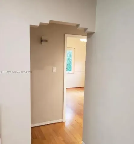 530 NE 52nd Terrace Miami FL 33137