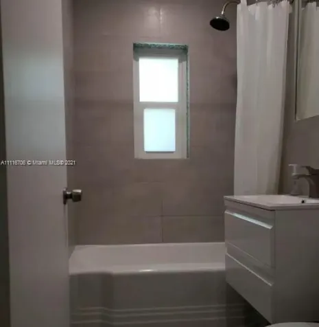 530 NE 52nd Terrace Miami FL 33137