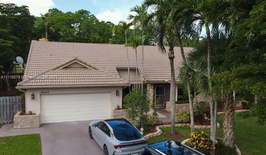 4644 NW 60th Lane Coral Springs FL 33067