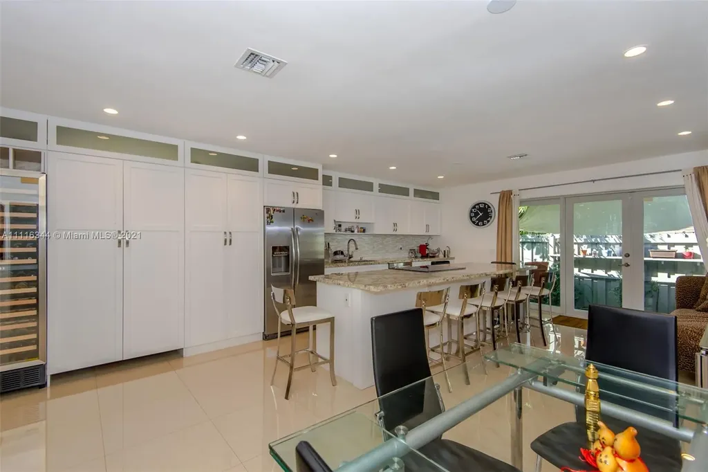 1879 SW 24th Terrace Miami FL 33145