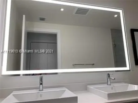 2960 NE 207th Street Aventura FL 33180