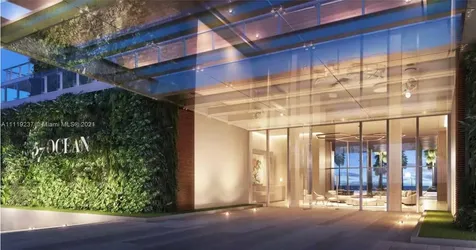 5775 Collins Miami Beach FL 33140