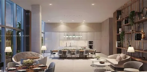 5775 Collins Miami Beach FL 33140