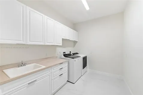 11984 SW 14th Place Davie FL 33325