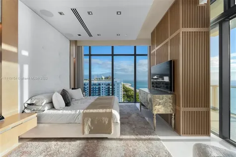 2201 Collins Avenue Miami Beach FL 33139