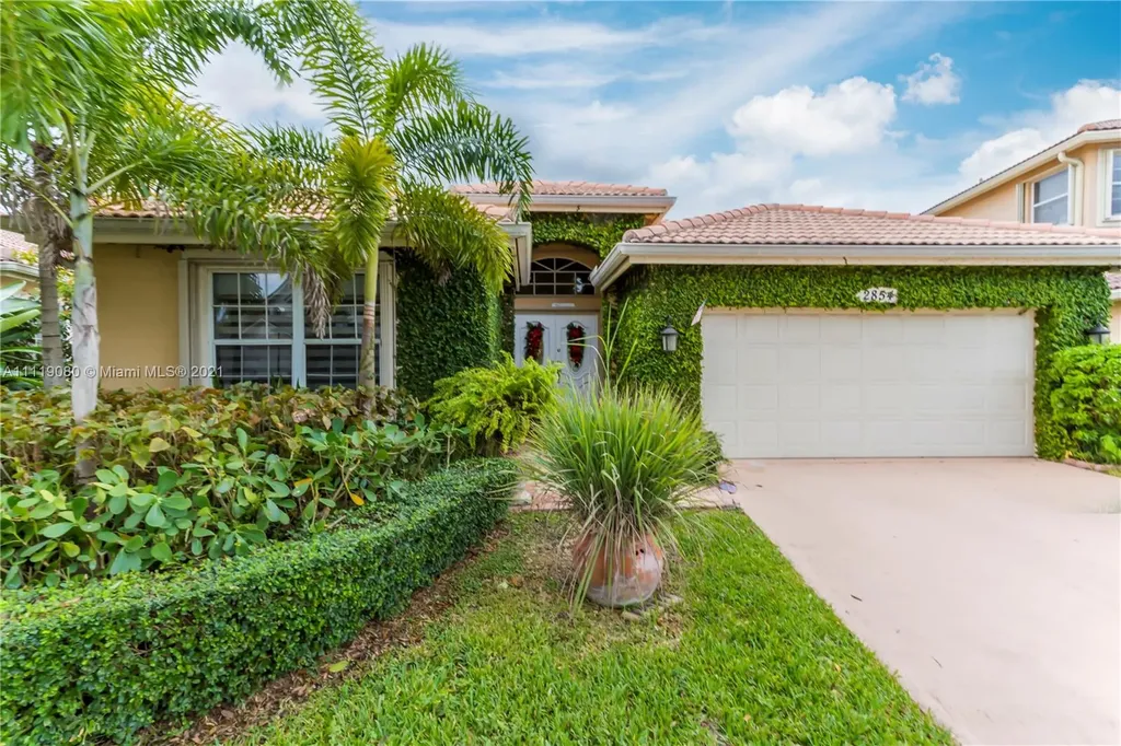 2854 SW 183rd Avenue Miramar FL 33029