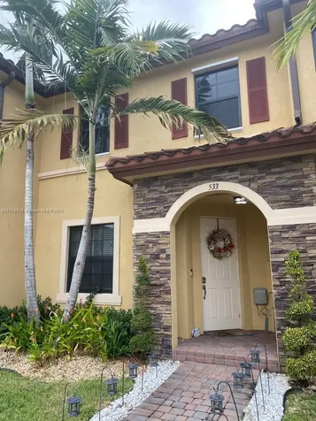 533 SE 32nd Terrace Homestead FL 33033