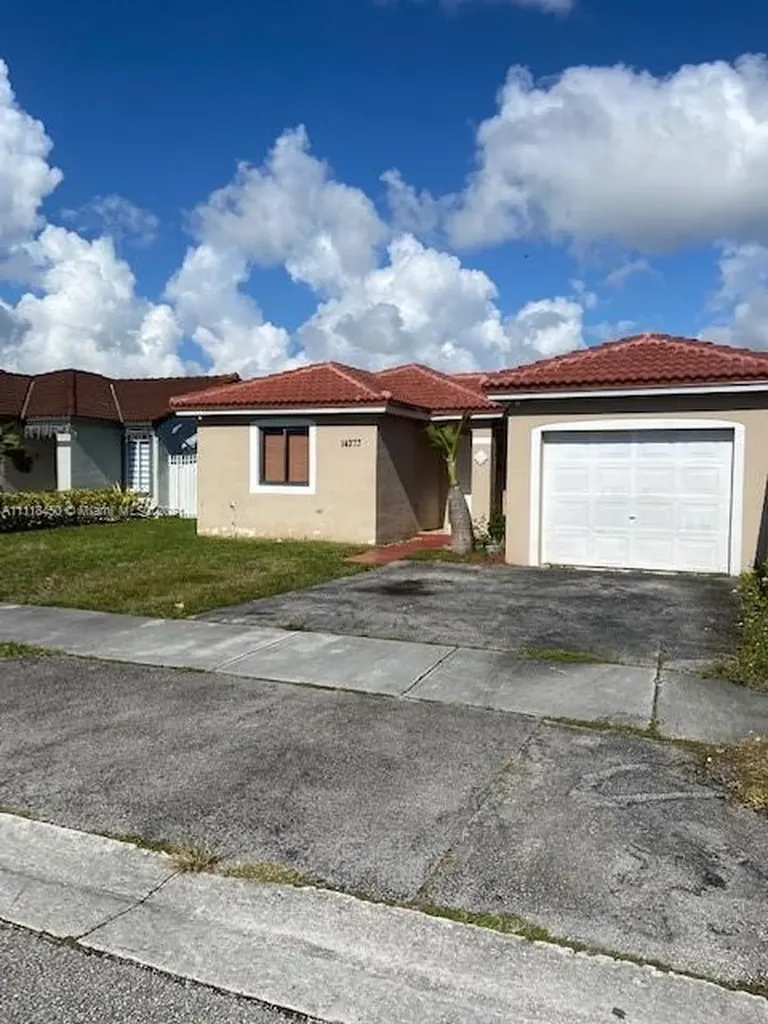 14273 SW 183rd Terrace Miami FL 33177