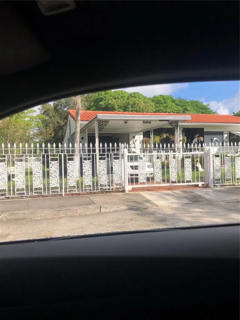 555 NW 52nd Street Miami FL 33127