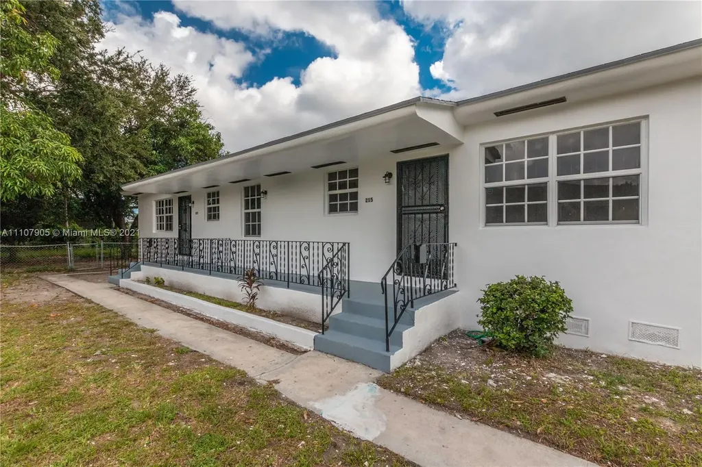 215 NW 48th Street Miami FL 33127