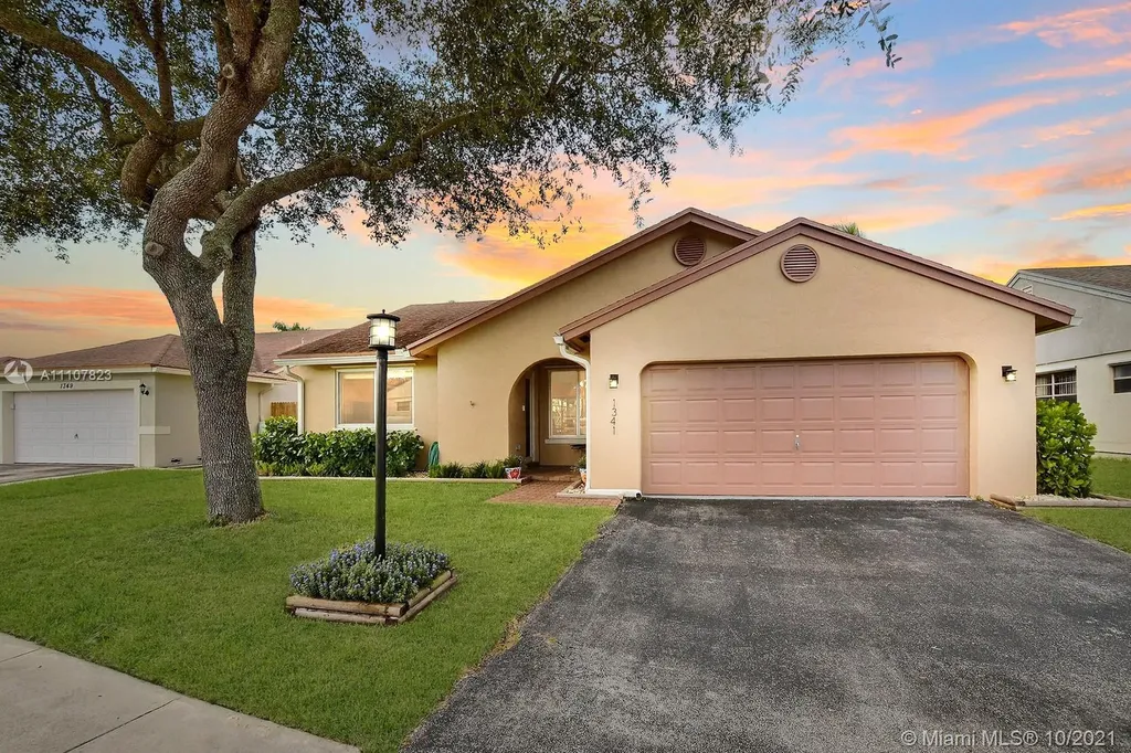 1341 SW 151st Avenue Sunrise FL 33326