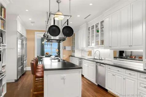 445 Grand Bay Drive Key Biscayne FL 33149