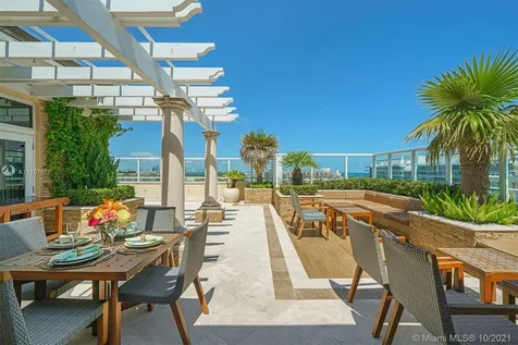 445 Grand Bay Drive Key Biscayne FL 33149