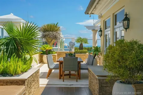 445 Grand Bay Drive Key Biscayne FL 33149