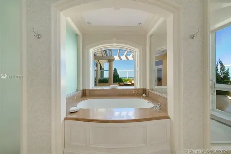 445 Grand Bay Drive Key Biscayne FL 33149
