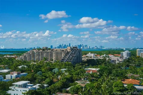 445 Grand Bay Drive Key Biscayne FL 33149