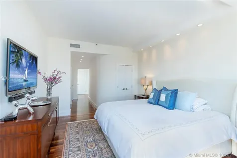 151 Crandon Boulevard Key Biscayne FL 33149