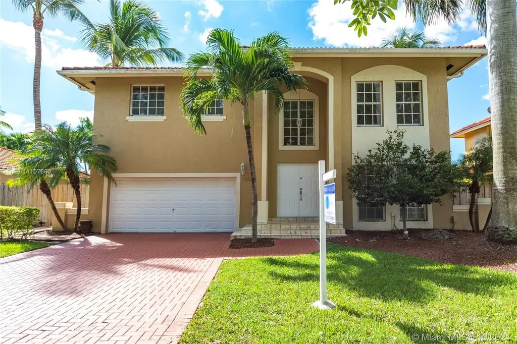 15828 SW 99th Terrace Miami FL 33196