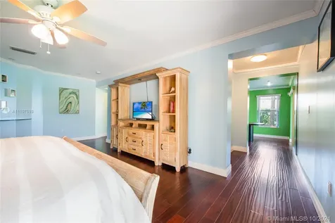 7270 SW 113th Street Pinecrest FL 33156