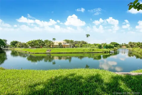 7270 SW 113th Street Pinecrest FL 33156