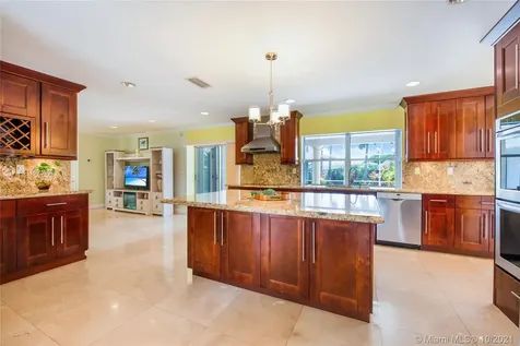 7270 SW 113th Street Pinecrest FL 33156