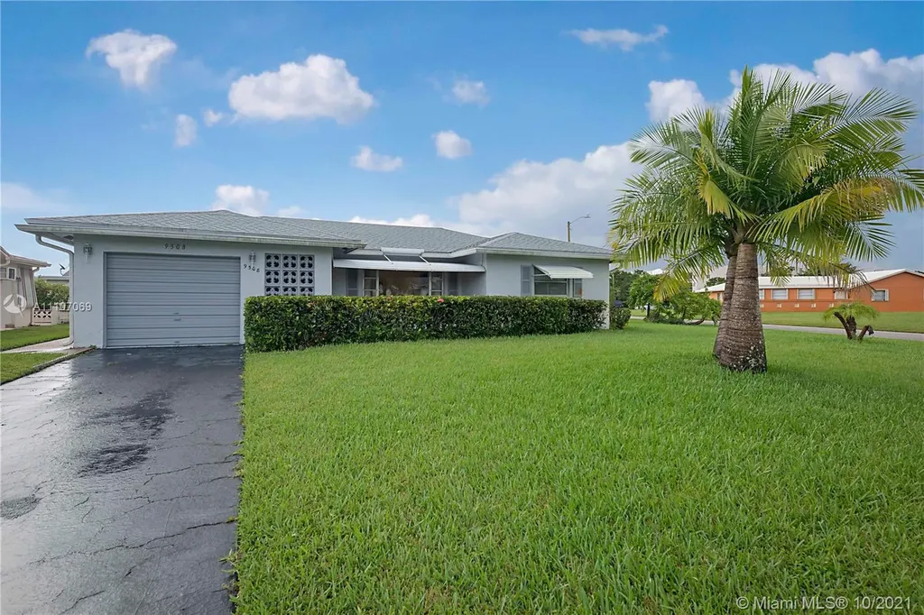 9508 NW 80th Court Tamarac FL 33321