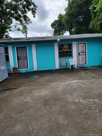 2642 NW 106th Street Miami FL 33147
