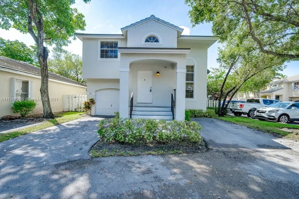 9949 NW 9th Court Plantation FL 33324