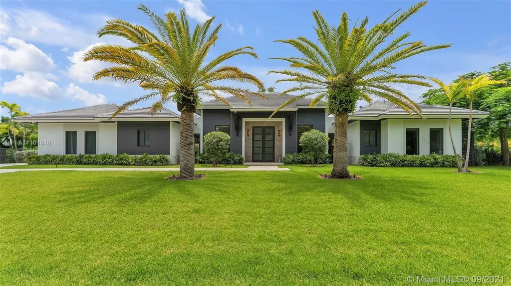 11955 SW 95 Avenue Miami FL 33176