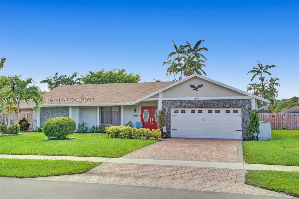 1161 NW 77th Avenue Plantation FL 33322