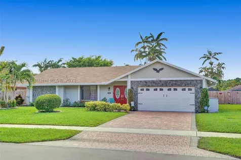 1161 NW 77th Avenue Plantation FL 33322