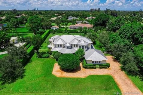 11641 SW 3rd Street Plantation FL 33325