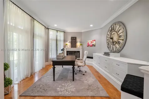 11641 SW 3rd Street Plantation FL 33325
